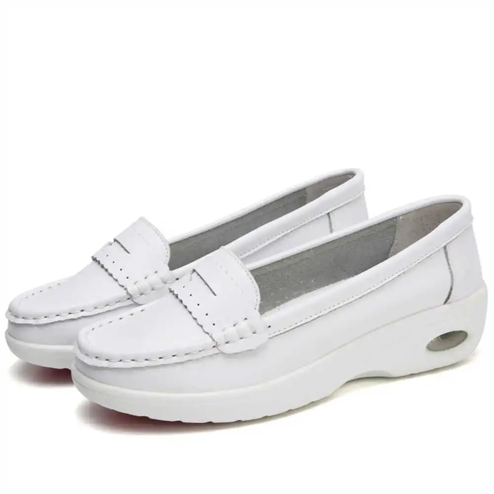 Thick Sole Slipon White Traine - Women Formal Wear Best Brands recension och pris