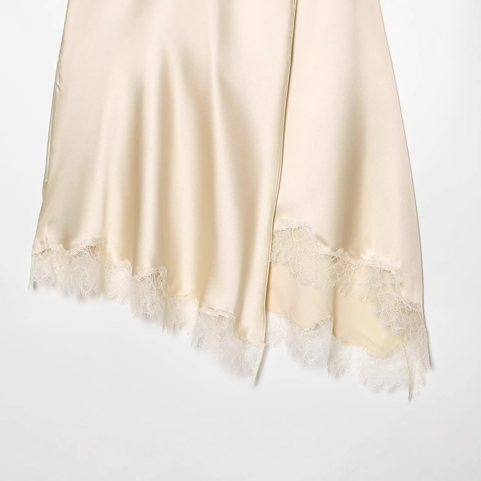 Women's Elegant Satin Lace Hem - Women Formal Wear With Skirt recension och pris